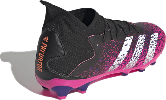 predator freak 3 multi ground